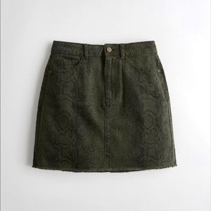 NWOT Hollister skirt